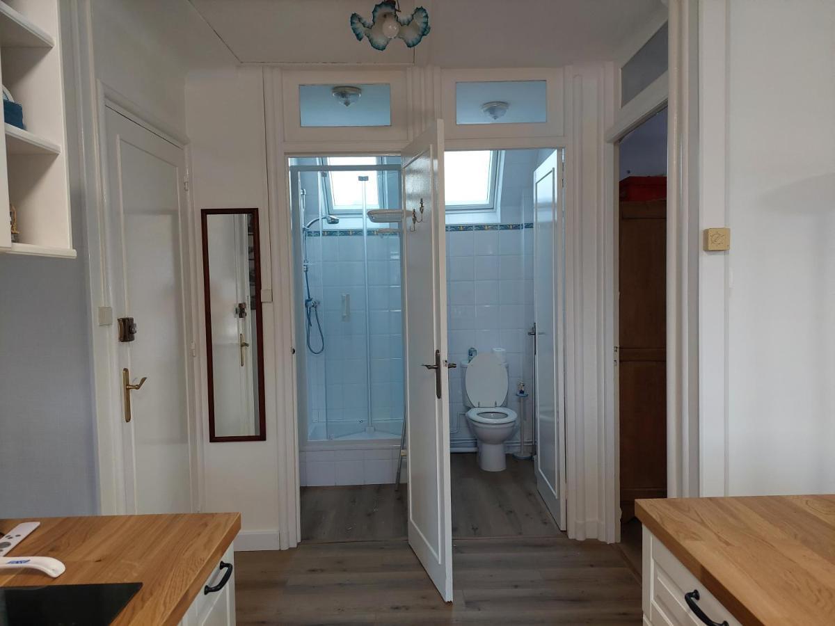 Au Gre Des Marees 2 Appartement Face A La Mer 2Eme Etage Ault Bagian luar foto
