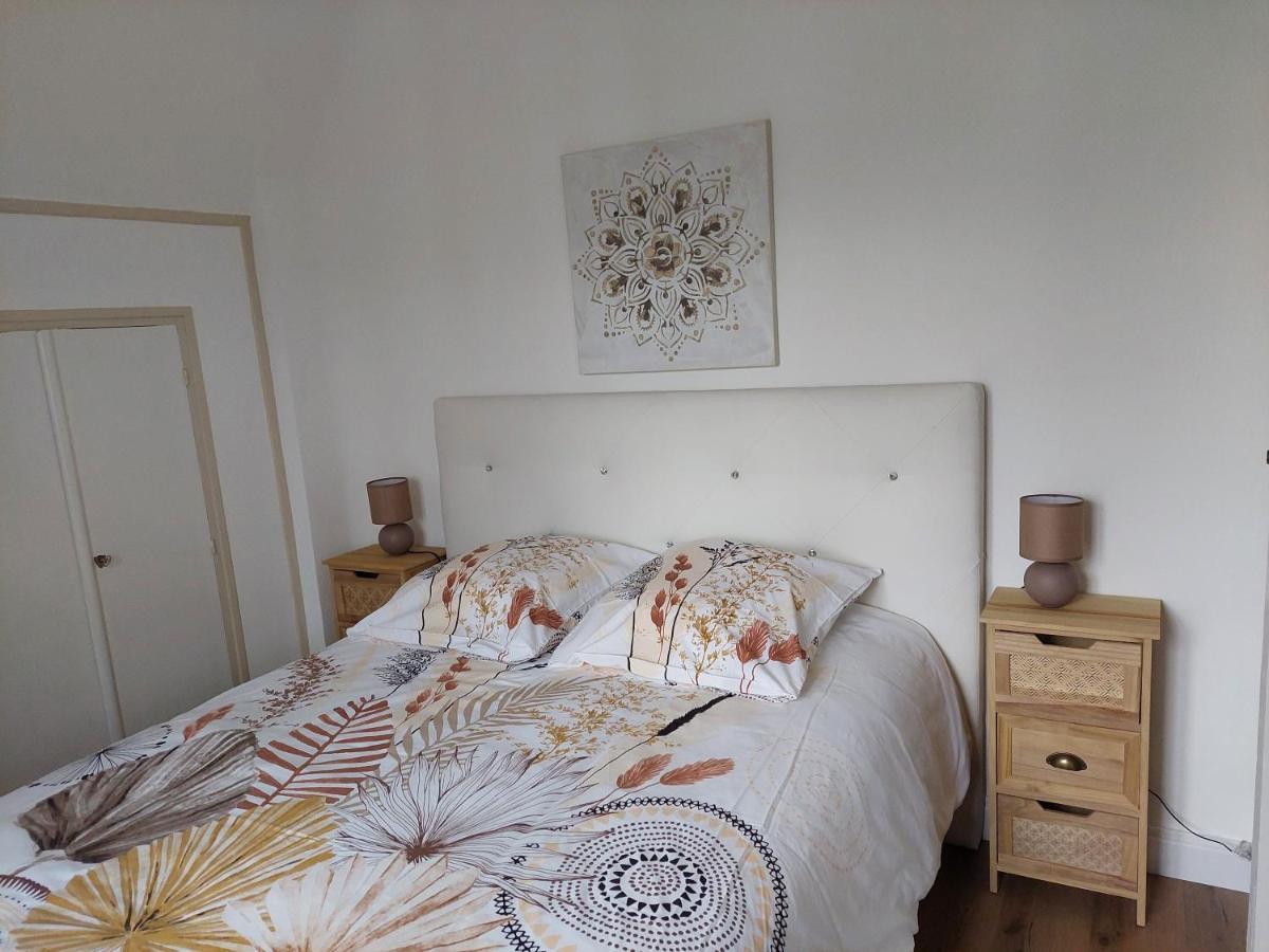 Au Gre Des Marees 2 Appartement Face A La Mer 2Eme Etage Ault Bagian luar foto