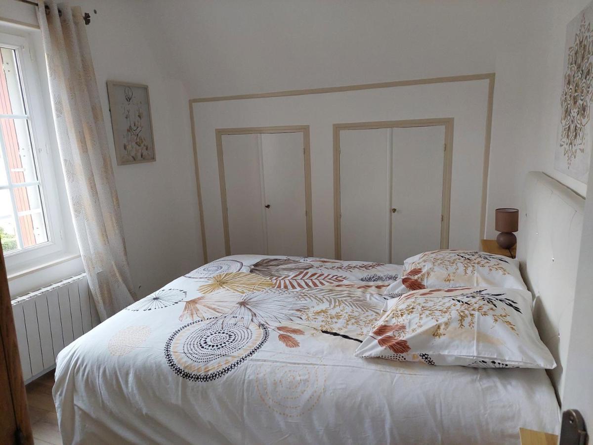 Au Gre Des Marees 2 Appartement Face A La Mer 2Eme Etage Ault Bagian luar foto