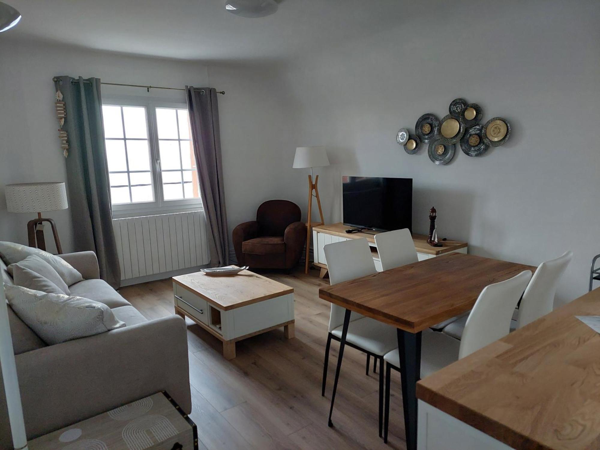 Au Gre Des Marees 2 Appartement Face A La Mer 2Eme Etage Ault Bagian luar foto